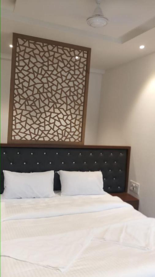 Dukes Plaza Hotel Kalyān 外观 照片